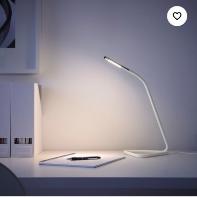 лампа настольная ИКЕА, Harte, светодилдная, 32 см с USB разьемом